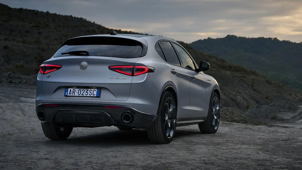 Alfa Romeo Stelvio 2.0 Turbo 280 Intensa 5dr AWD Auto