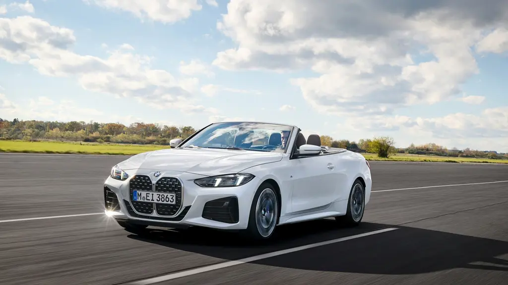 BMW 4 Series M440i xDrive MHT 392 2dr Step Auto Tech pack