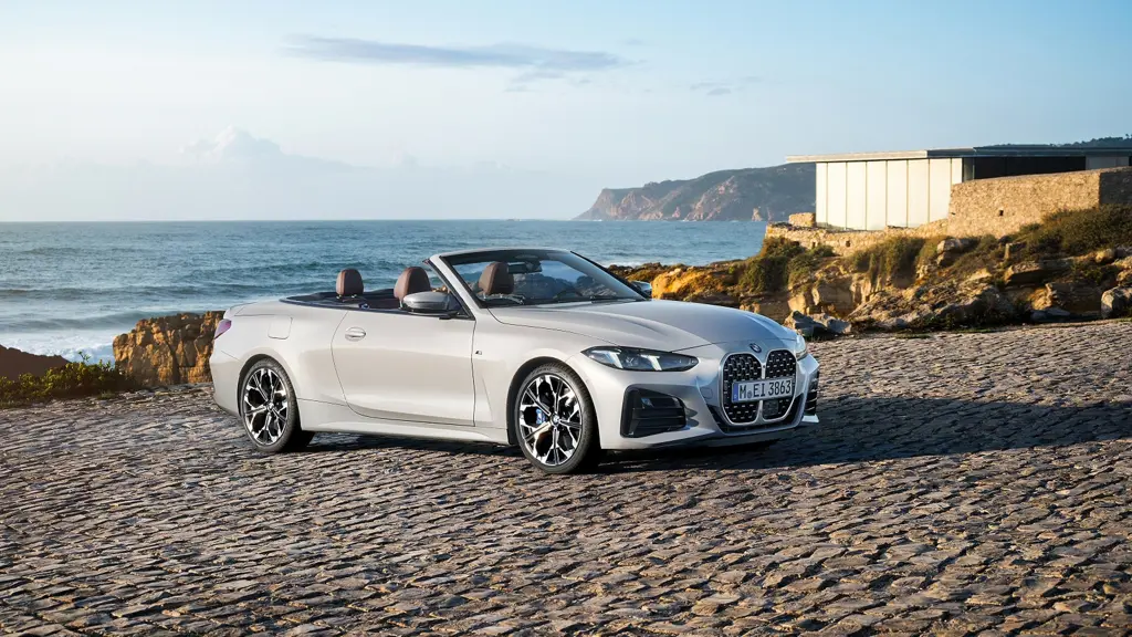 BMW 4 Series M440i xDrive MHT 392 2dr Step Auto Tech pack