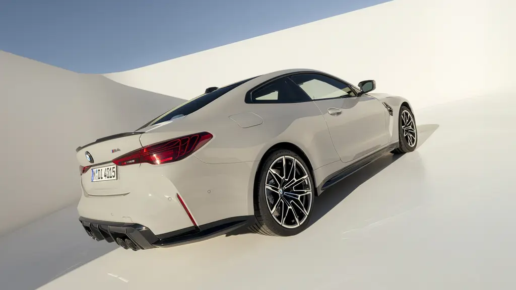 BMW M4 M4 xDrive 530 Competition M 2dr Step Auto Ult Pk