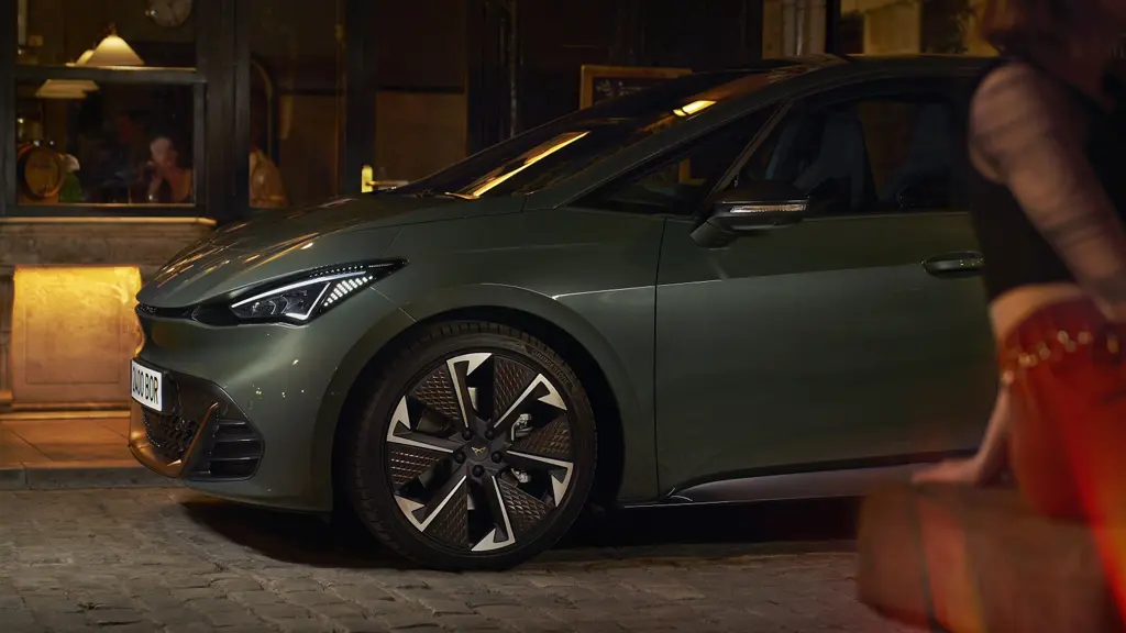 Cupra Born 240kW e-Boost VZ First Edition 79kWh 5dr Auto