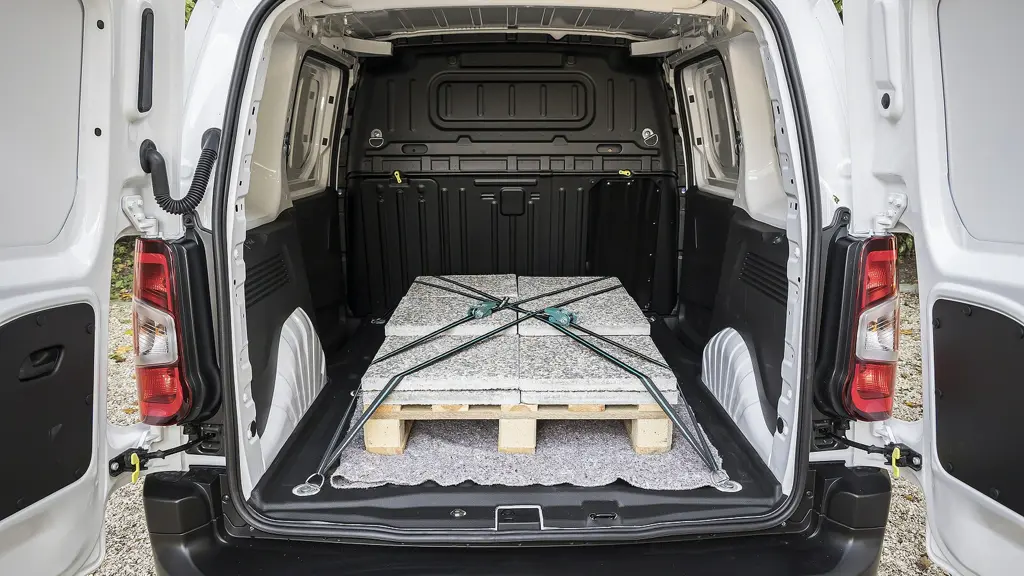 Citroen Berlingo E- XL 100KW 52KWH Crew Van Enterprise Auto