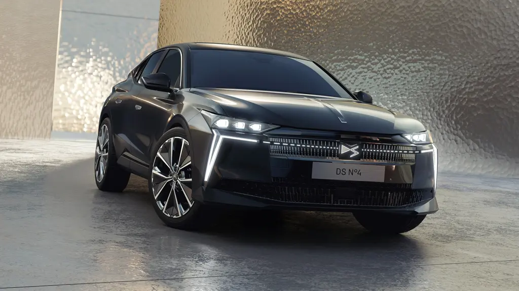 DS NO4 1.2 HYBRID 145 DS Performance Line 5dr e-DSC NI