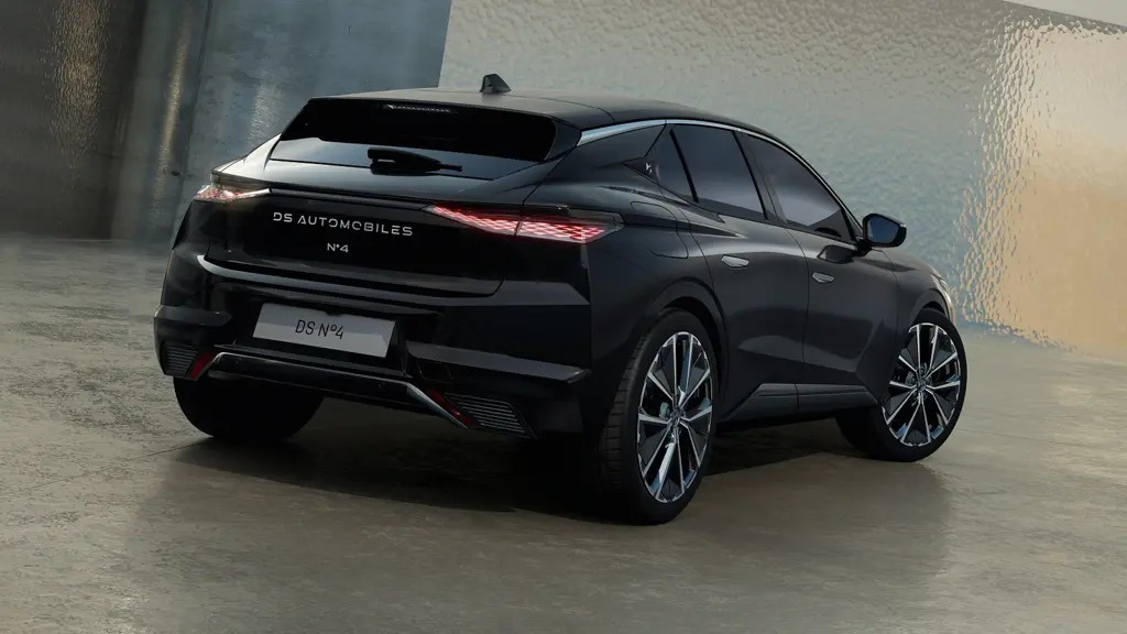 DS NO4 1.2 HYBRID 145 DS Performance Line 5dr e-DSC NI
