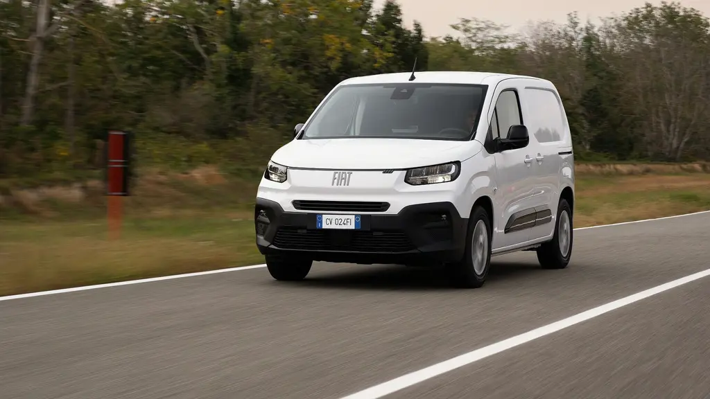 Fiat Doblo L2 Diesel 1.5 Multijet 100 H1 Van Plus
