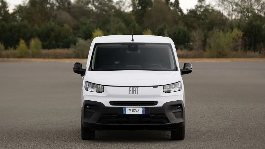 Fiat Doblo E- L2 100KW 52KWH H1 Crew Van Auto