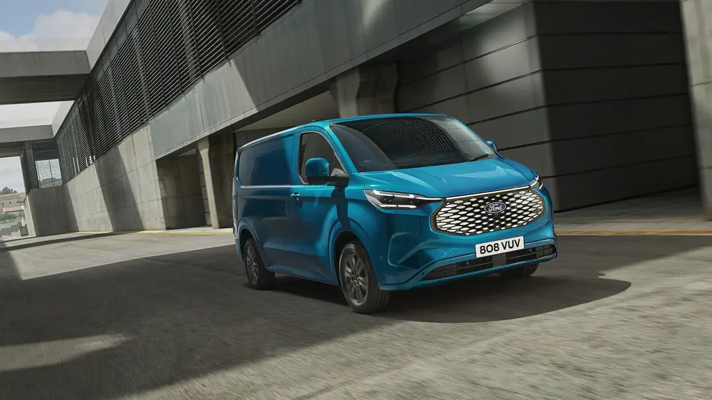 Ford Transit Custom E- 320 L1 Electric RWD 100KW 71KWH H1 Double CAB Van Trend Auto