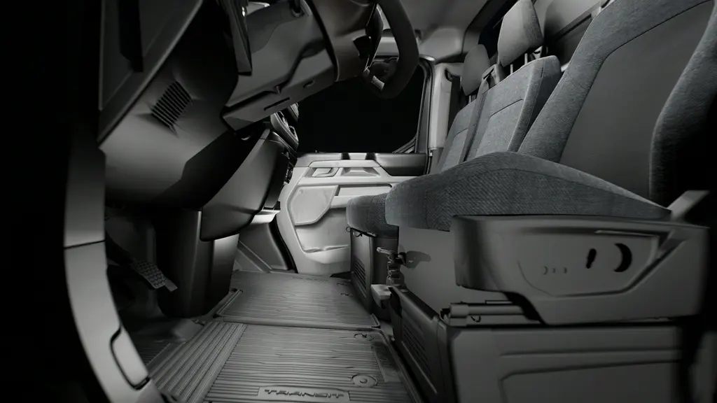Ford Transit Custom E- 320 L1 Electric RWD 100KW 71KWH H1 Double CAB Van Trend Auto