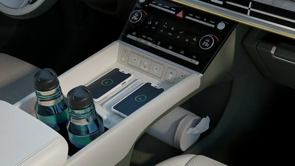 Hyundai Santa Fe 1.6 TGDi 239 Hybrid Calligraphy 5dr Auto