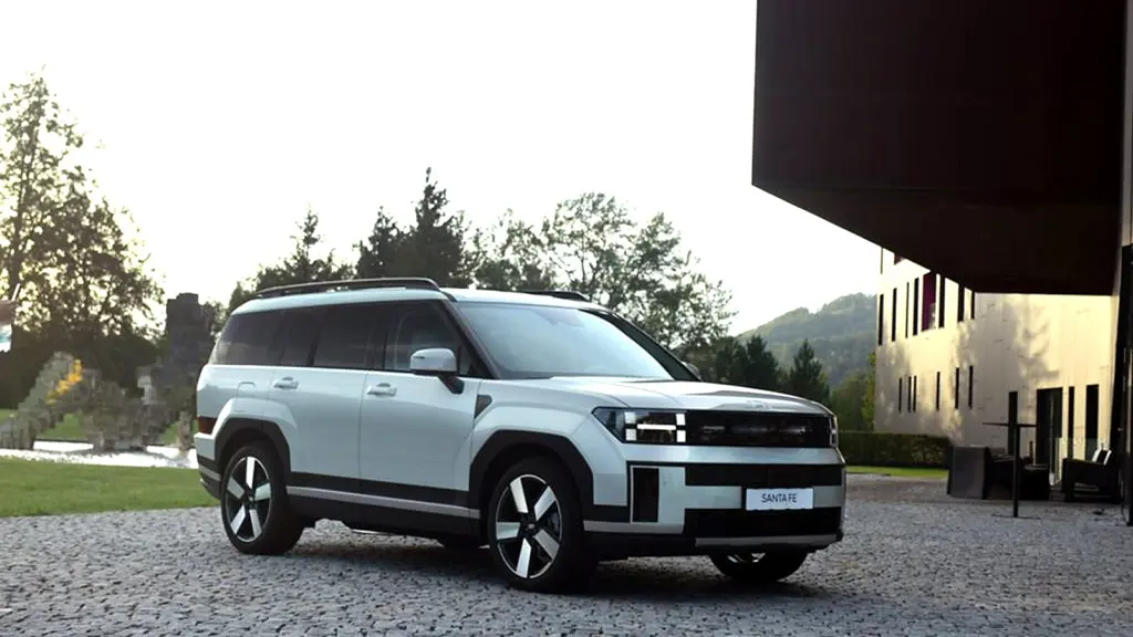 Hyundai Santa Fe 1.6 TGDi 288 PHEV Ultimate 5dr 4WD Auto NI