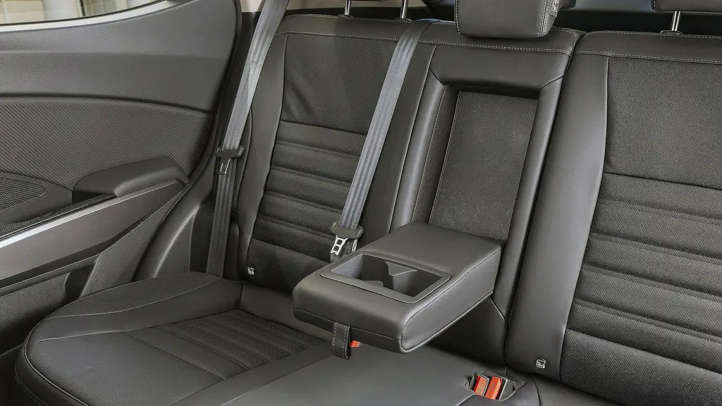KGM Tivoli 1.5 K40 5dr