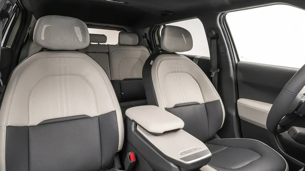 Kia EV3 150kW Air 81.4kWh 5dr Auto