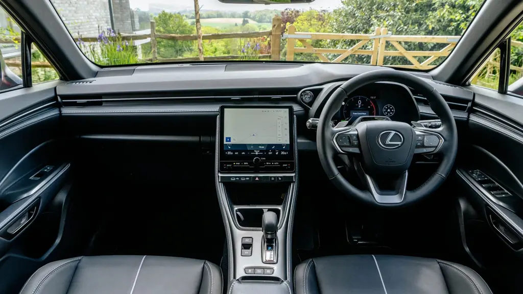 Lexus Lbx 1.5 Urban 5dr E-CVT