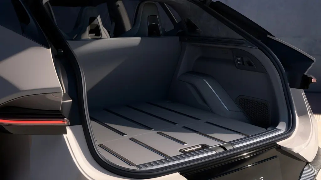 Lotus Eletre 450kW S 112kWh 5dr Auto