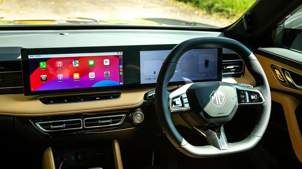 MG Motor UK Hs 1.5 T-GDI PHEV Trophy 5dr Auto
