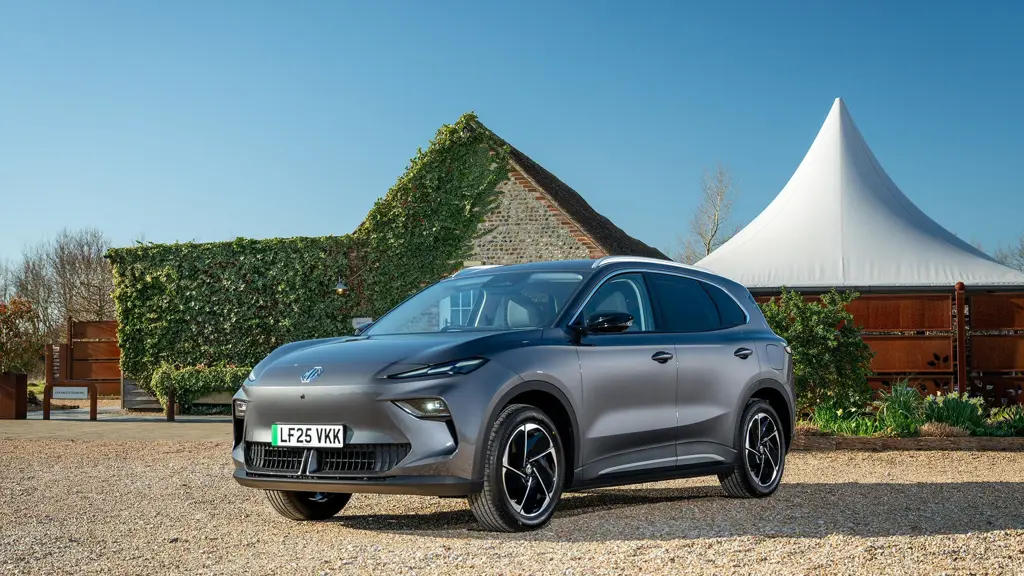 MG Motor UK MGS5