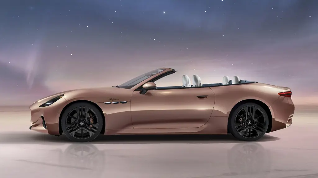 Maserati Grancabrio 560kW Folgore 92kWh 2dr Auto