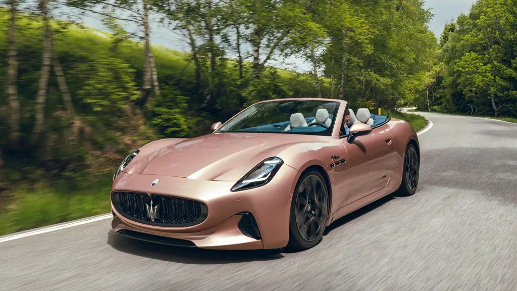 Maserati Grancabrio 560kW Folgore 92kWh 2dr Auto