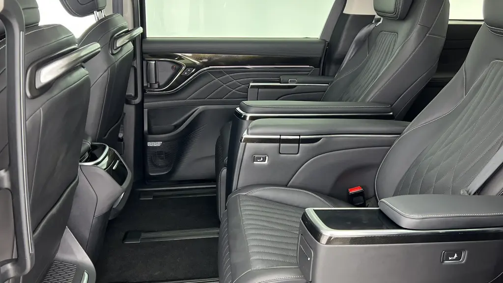 Maxus Mifa 9 180kW Elite 8 Seat 90kWh 5dr Auto