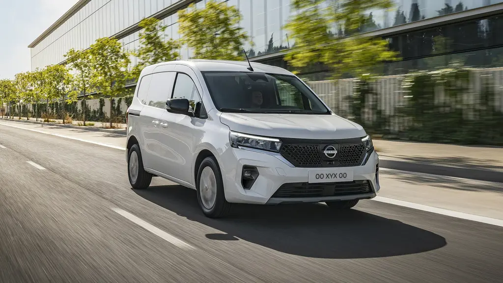 Nissan Townstar L2 Petrol 1.3 Tekna Van Safety