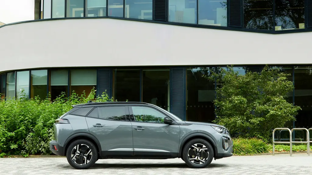 Peugeot 2008 1.2 PureTech 130 GT Premium 5dr EAT8