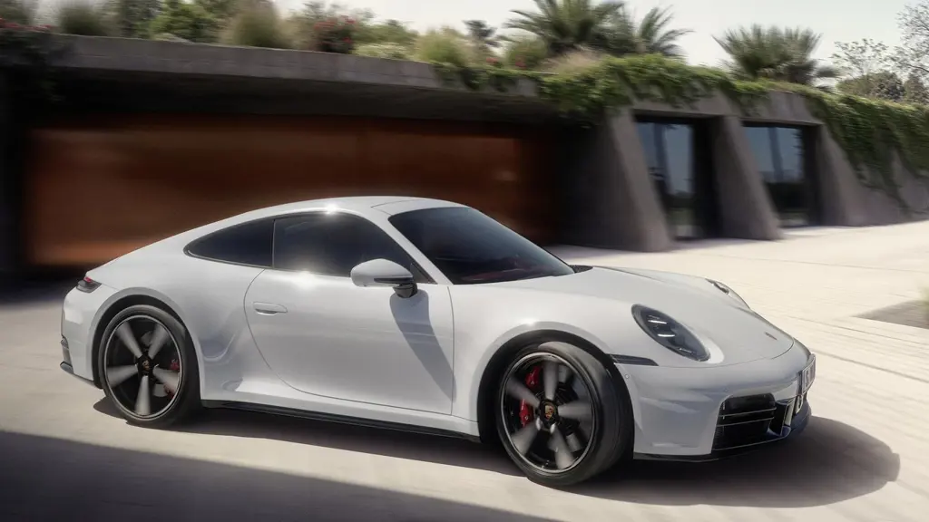 Porsche 911 S 2dr PDK 4 Seat