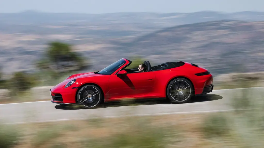 Porsche 911 2dr PDK