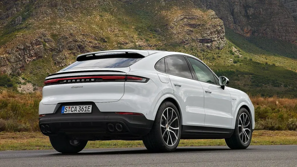 Porsche Cayenne S E-Hybrid 5dr Tiptronic S