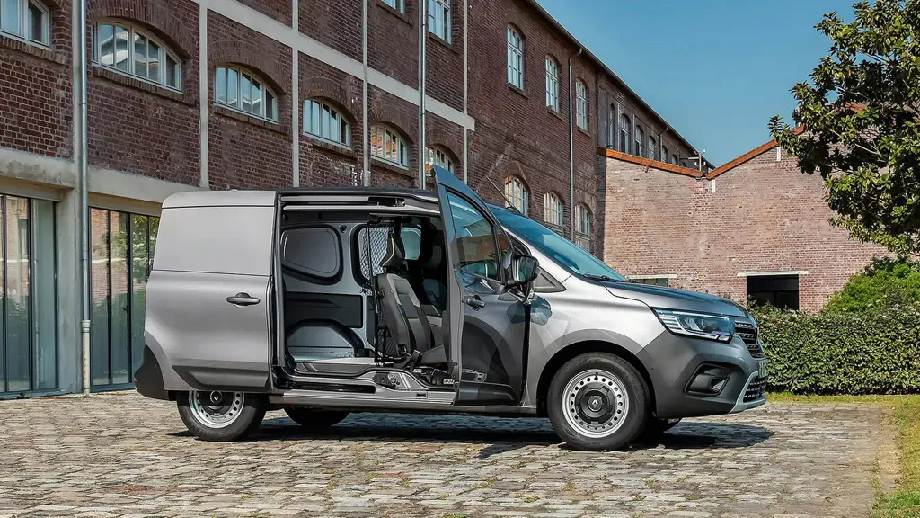 Renault Kangoo L2 E-Tech LL21 90KW 44KWH Advance Safety Crew Van Auto