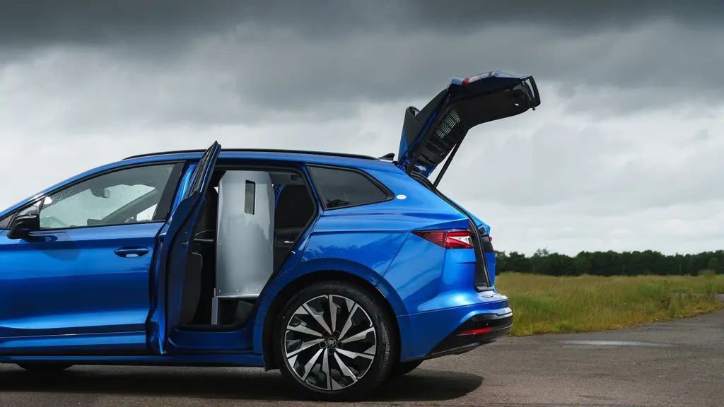 Skoda Enyaq Electric 220KW 82KWH 85X SE L Cargo 4X4 Auto NVD