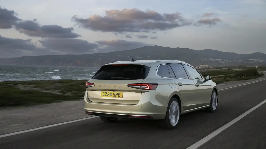 Skoda Superb 2.0 TDI SE L 5dr DSG