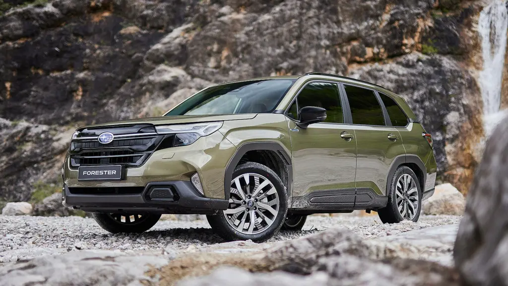 Subaru Forester 2.0i e-Boxer Field 5dr Lineartronic