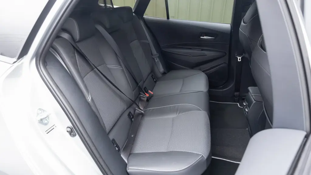 Toyota Corolla 1.8 Hybrid Excel 5dr CVT