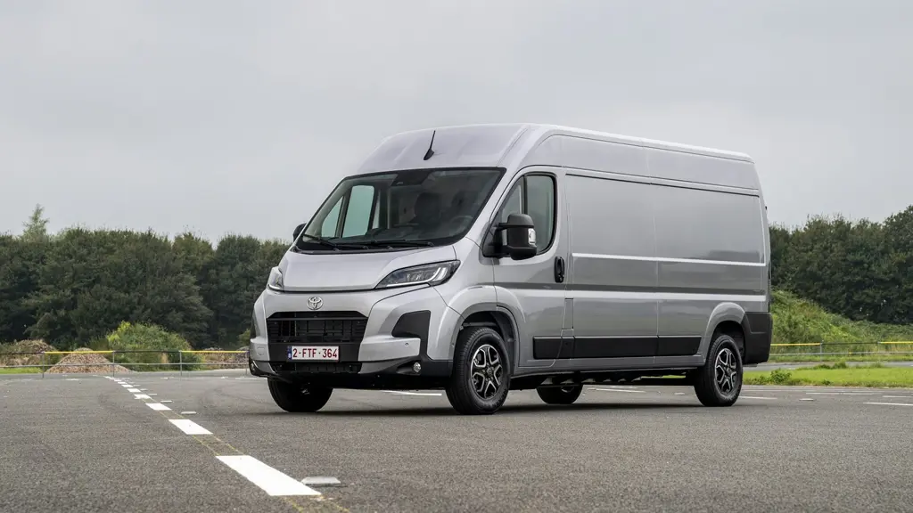 Toyota Proace MAX L3 Diesel 2.2D 140 Icon Platform CAB