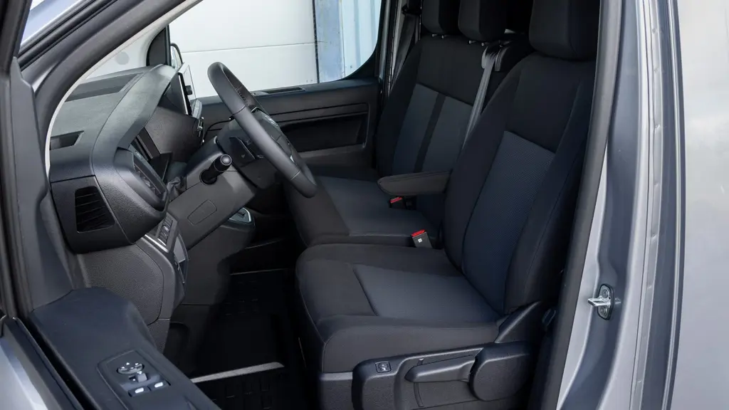 Toyota Proace L2 Diesel 2.0D 145 Icon Crew Van