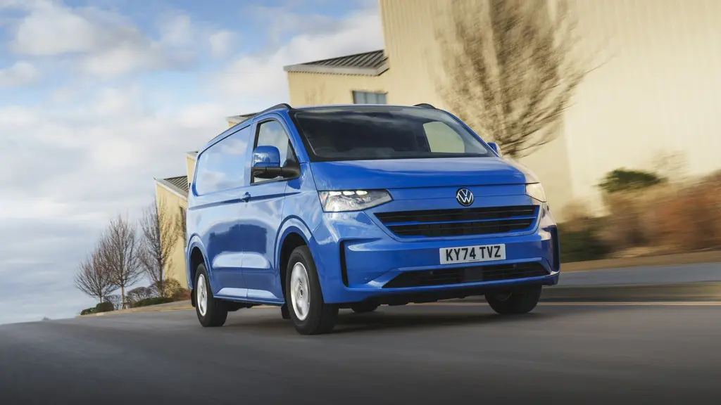 Volkswagen Transporter T32 SWB Diesel 2.0 TDI 150 Commerce PRO S Kombi Van