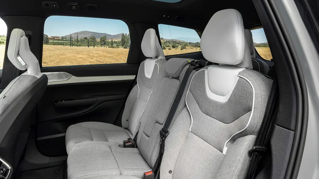 Volvo EX90 335kW Twin Motor Core 106kWh 5dr Auto