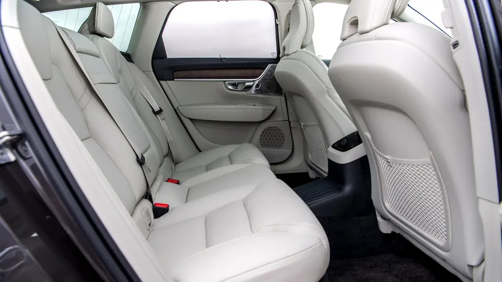Volvo V90 2.0 T6 350 PHEV Plus Dark 5dr AWD Auto