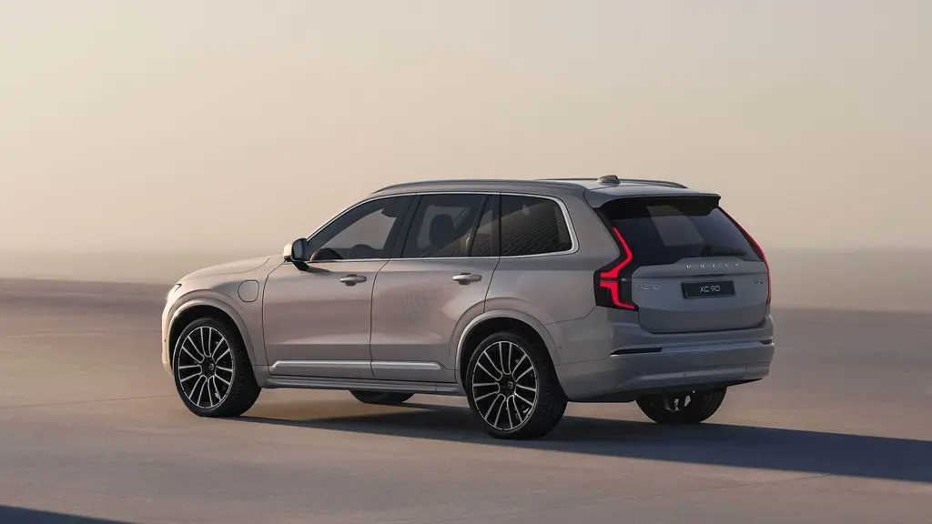 Volvo XC90 2.0 T8 455 RC PHEV Core Bright 5dr AWD Gtron