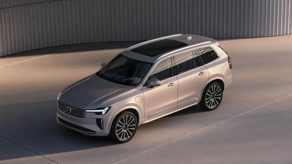 Volvo XC90 2.0 T8 455 RC PHEV Core Bright 5dr AWD Gtron