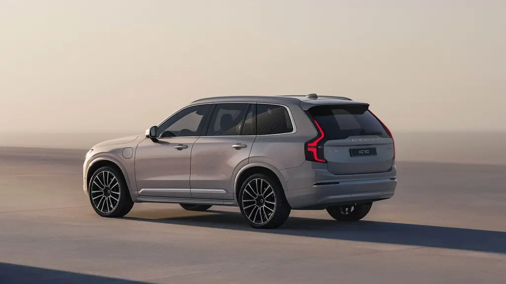 Volvo XC90 2.0 T8 406 PHEV Core Bright 5dr AWD Geartronic
