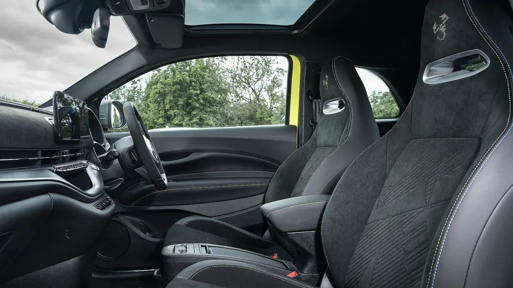 Abarth 500 114kW Turismo 42.2kWh 3dr Auto