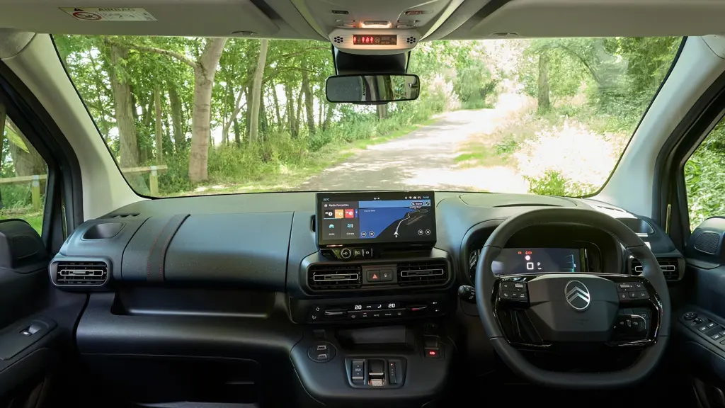 Citroen Berlingo 100kW Collection XL 52kWh 5dr Auto 7 Seat