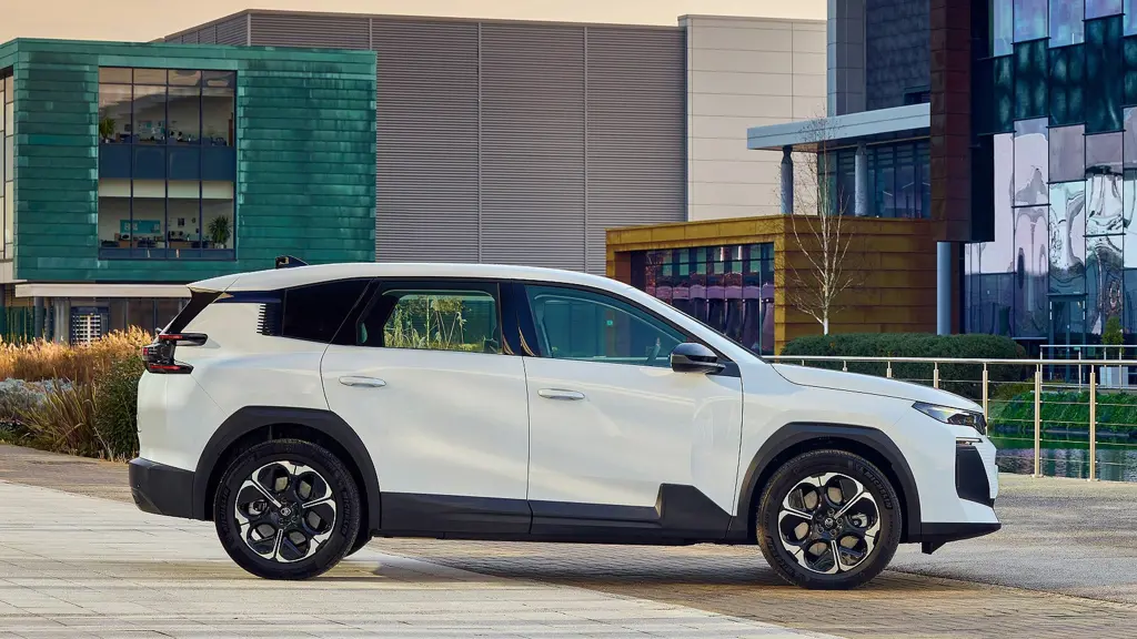 Citroen C5 Aircross 170kW Plus Long Range 97kWh 5dr Auto