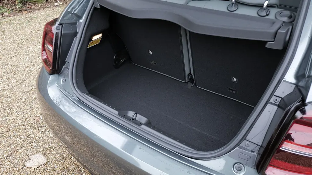 Fiat 500 87kW Giorgio Armani 42kWh 3dr Auto