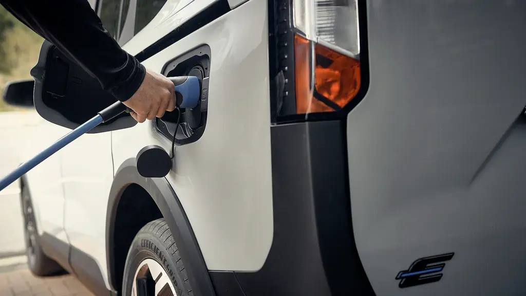 Ford Tourneo Courier 100kW Titanium 43kWh 5dr Auto Driver Assist