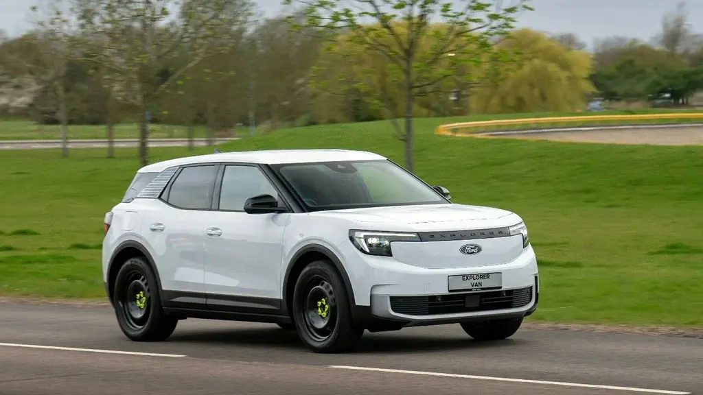 Ford Explorer Electric 250KW 77KWH Select Van AWD Auto