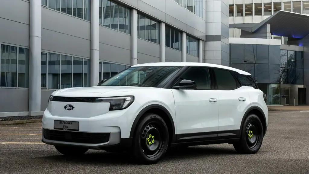 Ford Explorer Electric 250KW 77KWH Select Van AWD Auto