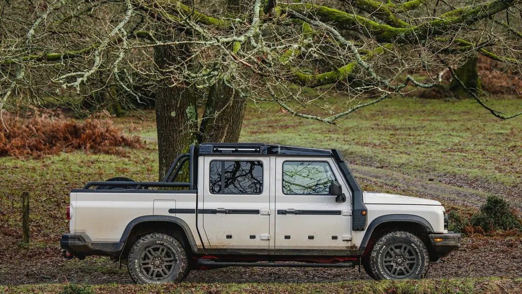INEOS Quartermaster Diesel 3.0 TD Double CAB Chassis Auto