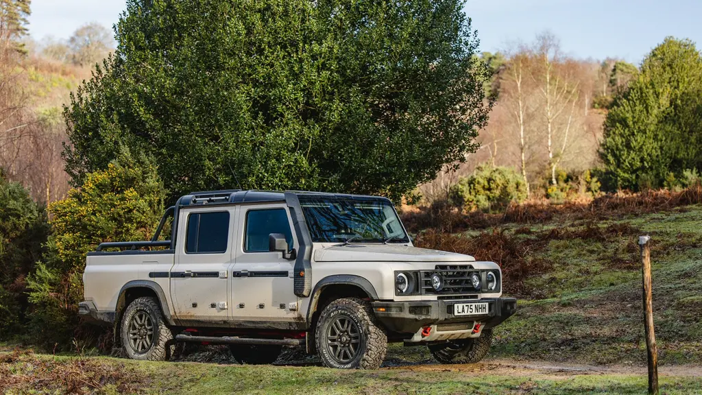 INEOS Quartermaster Diesel 3.0 TD Double CAB Chassis Auto